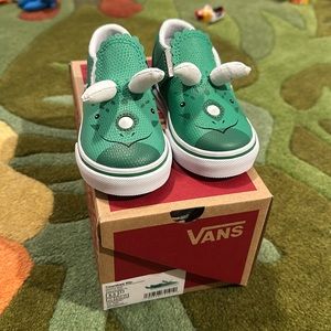 Vans Triceratops slip ons